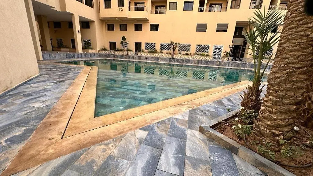 Cosy Apartment 2 Bedrooms location